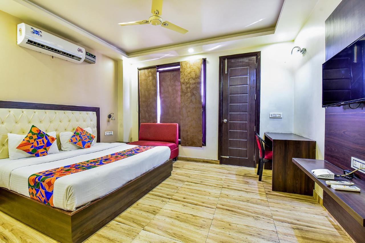 Fabhotel Surya Residency Dehradun Zewnętrze zdjęcie