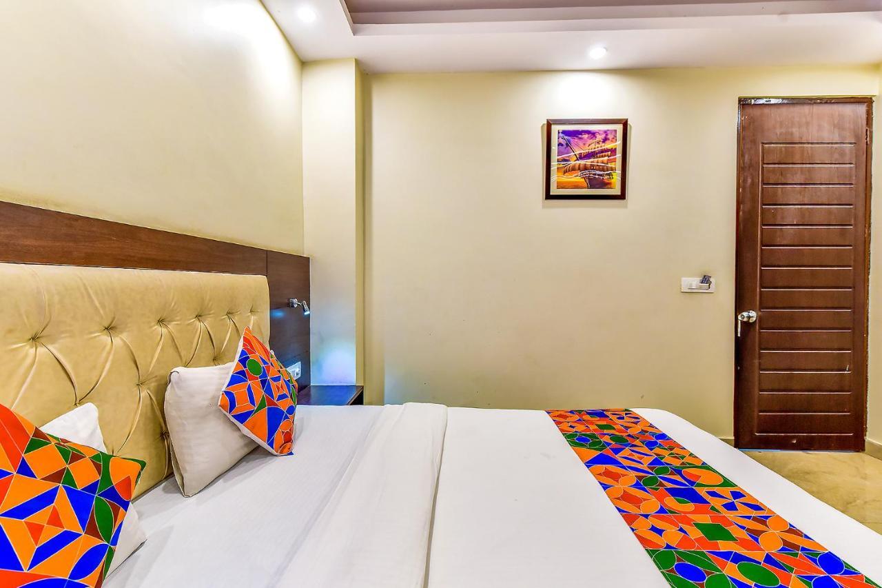 Fabhotel Surya Residency Dehradun Zewnętrze zdjęcie
